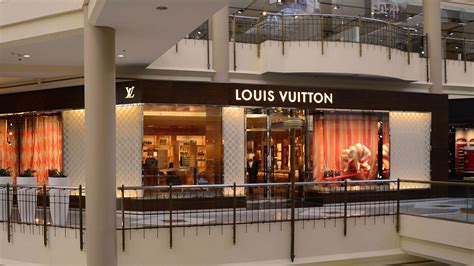 louis vuitton tysons corner|louis vuitton tysons galleria.